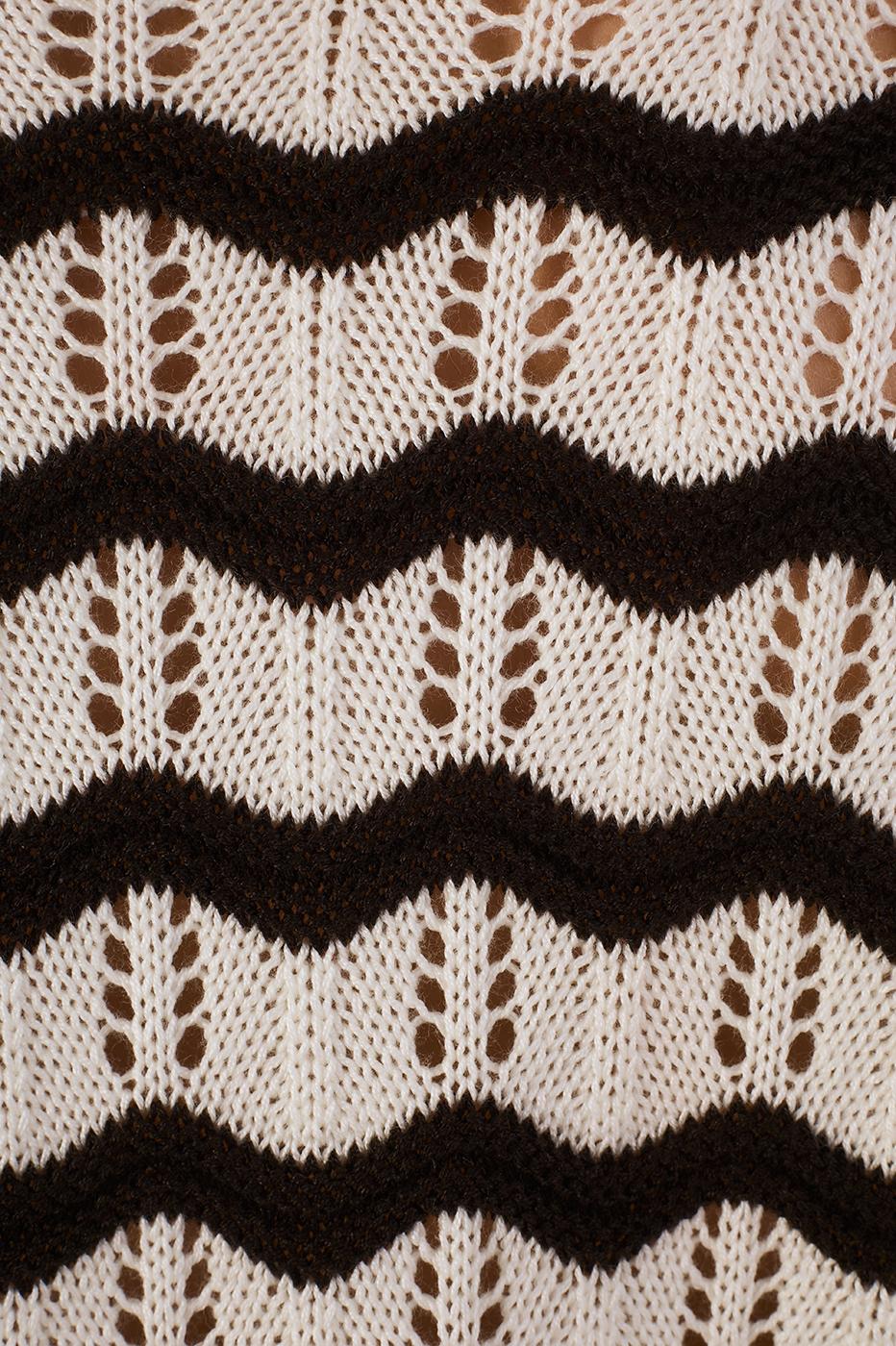 Black And White Ondas Buttoned Tricot Cardigan