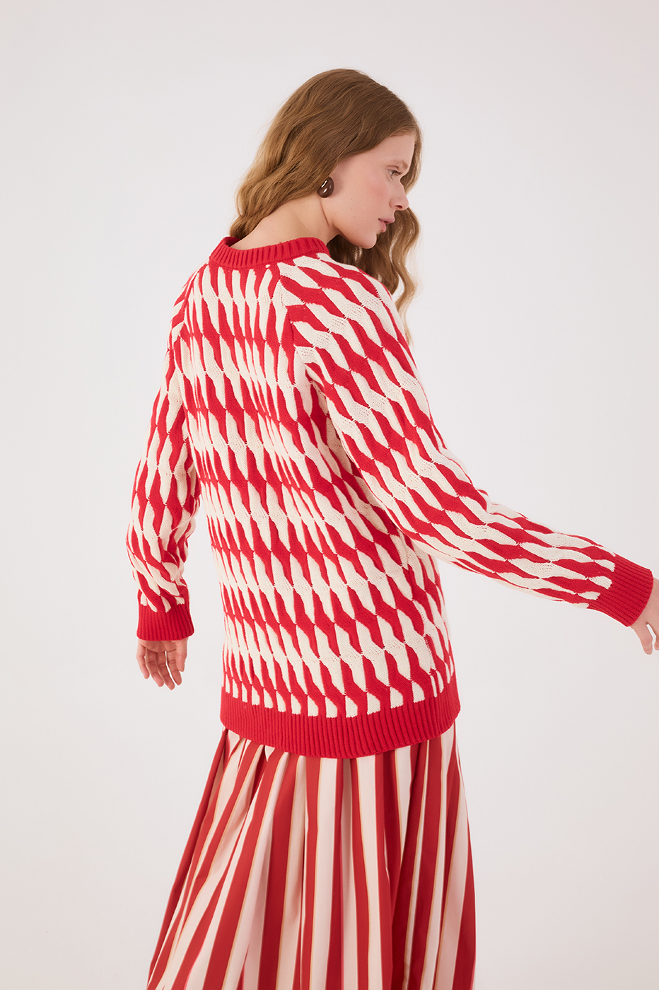 Red Stripes Crew Neck Long Sleeve Tricot Cardigan