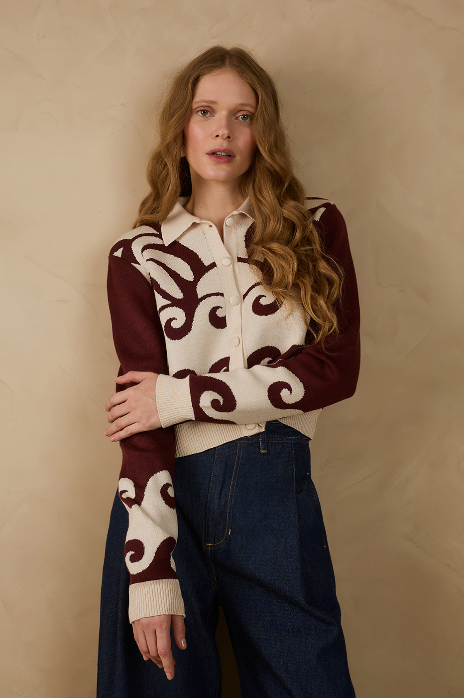 Wine Bossa Paradise Collared Buttoned Tricot Cardigan