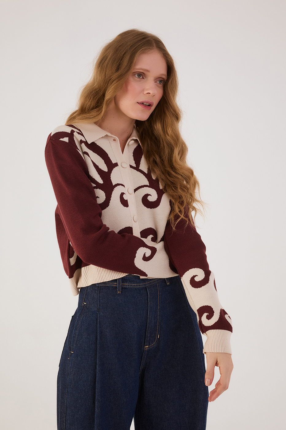 Wine Bossa Paradise Collared Buttoned Tricot Cardigan