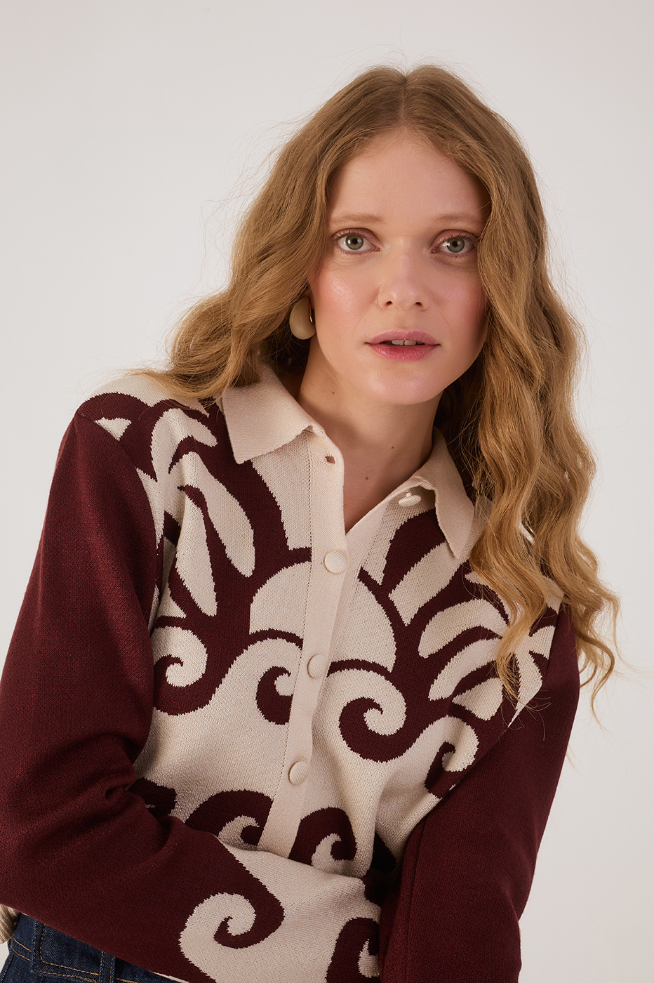 Wine Bossa Paradise Collared Buttoned Tricot Cardigan