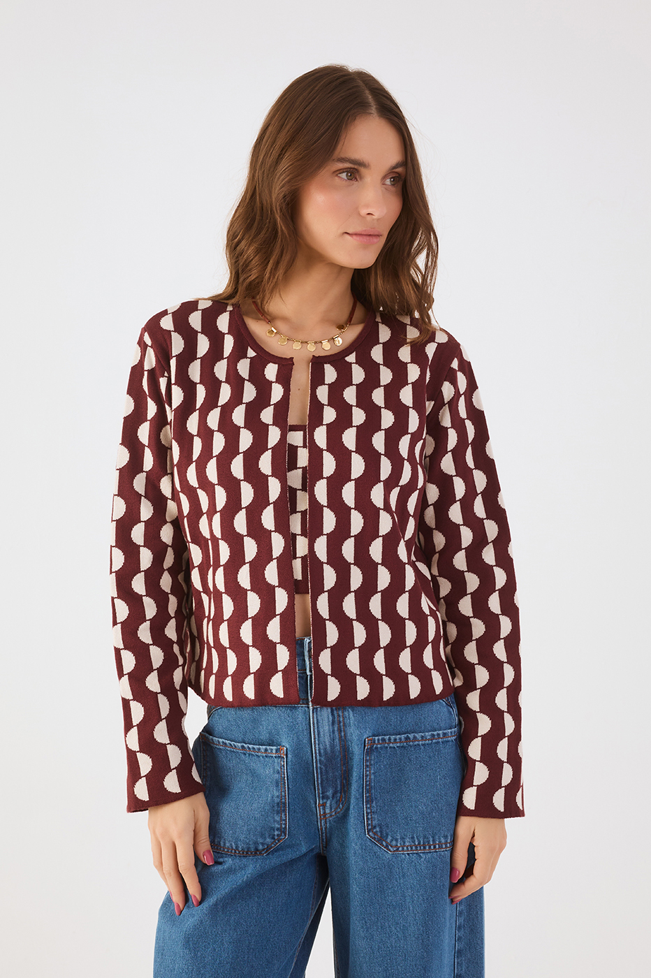 Wine Bossa Bicolor Crew Neck Open Crop Cardigan