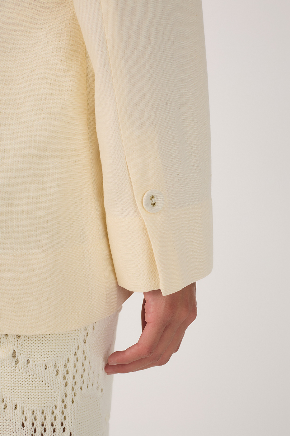 Linen Button Sleeve Blazer_4