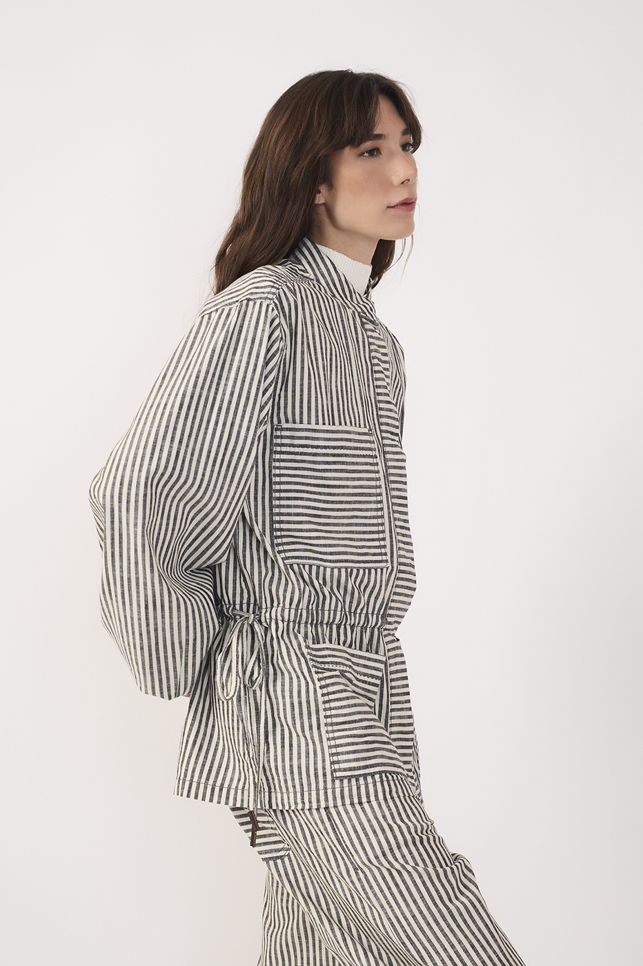Black Stripe Linen Coat_3