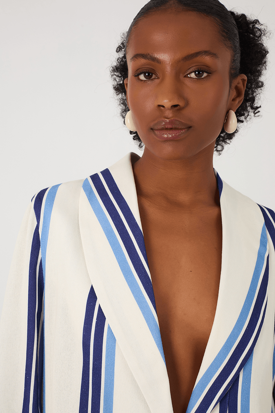 Blue Stripes Joa Lapel Button Linen Blazer