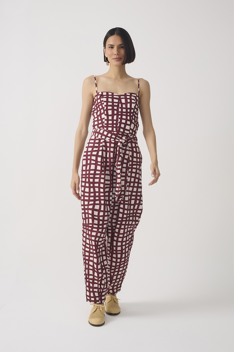 Wine Trama Sweetheart Neck Smocked Side Belted Jumpsuit_2