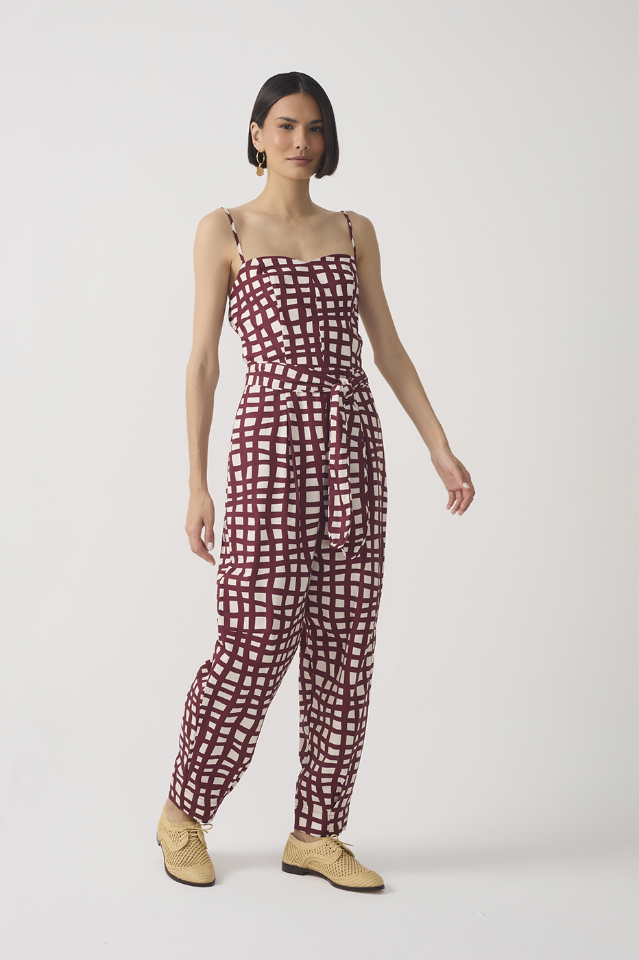 Wine Trama Sweetheart Neck Smocked Side Belted Jumpsuit_3