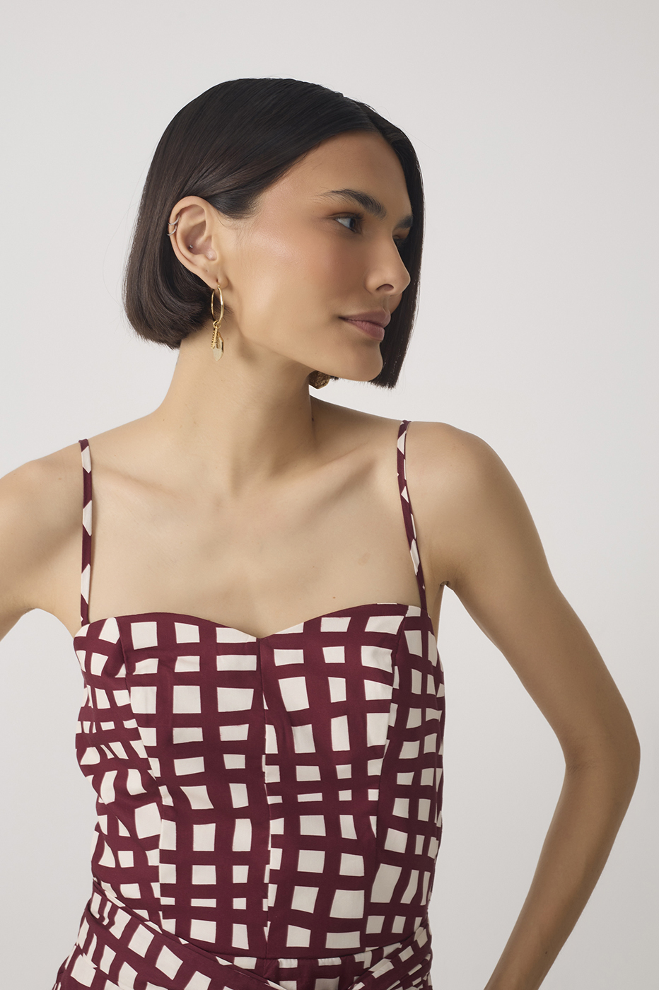 Wine Trama Sweetheart Neck Smocked Side Belted Jumpsuit_4