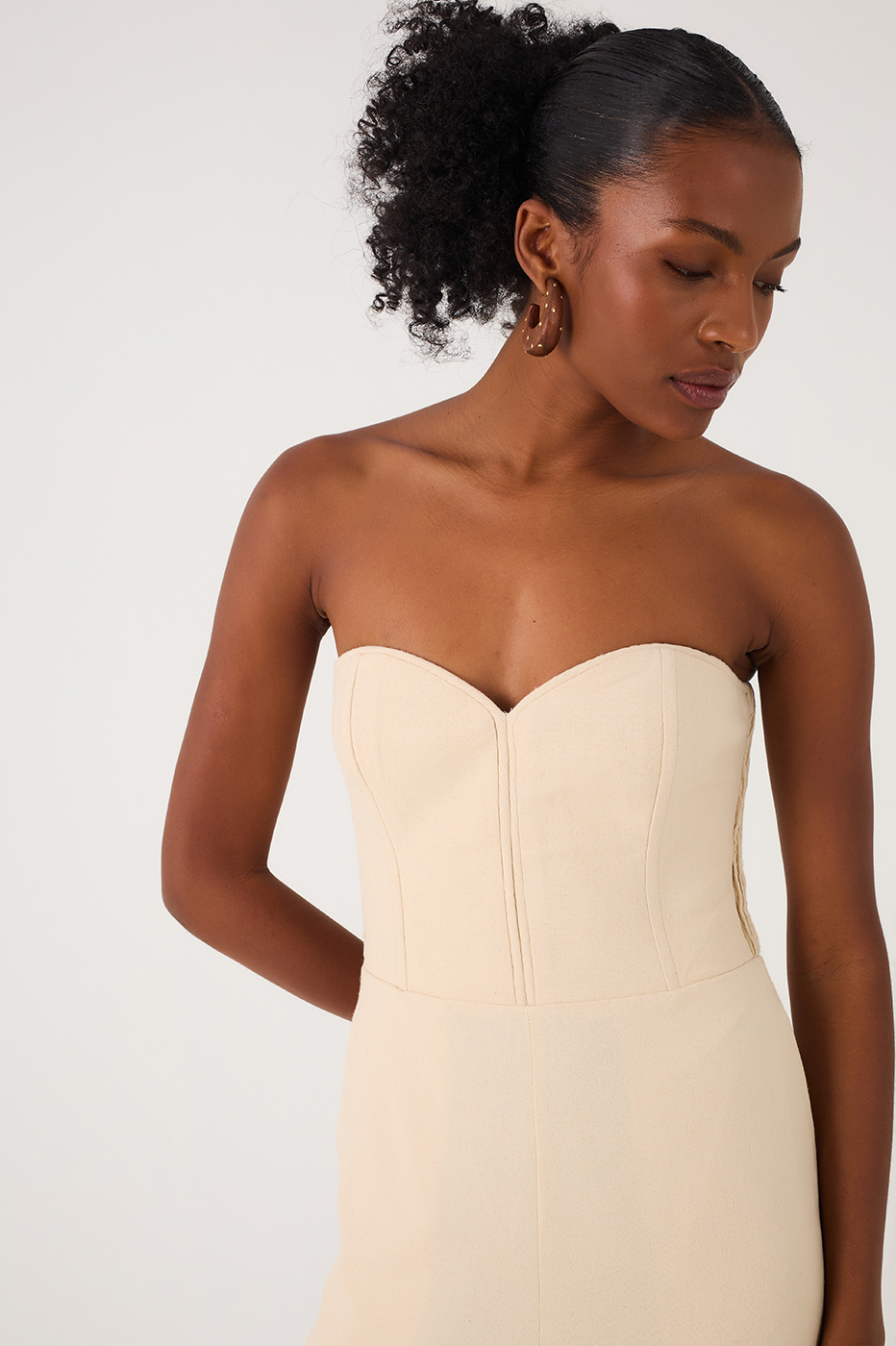 Off-White Topstitched Strapless Linen Jumpsuit_5