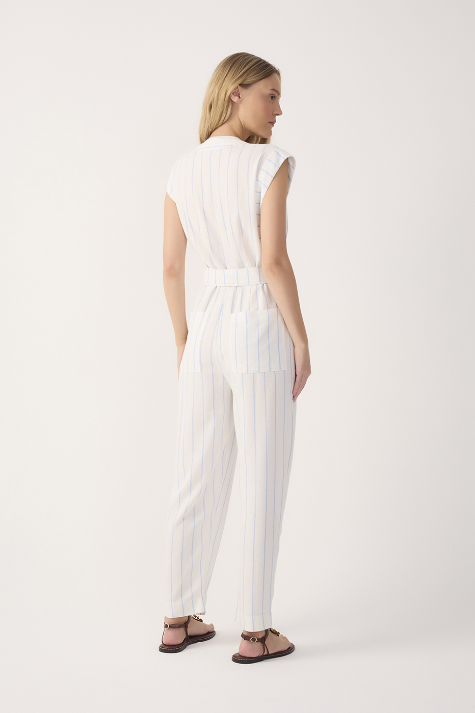 Off-White Stripes Front-Tie Linen Jumpsuit_5