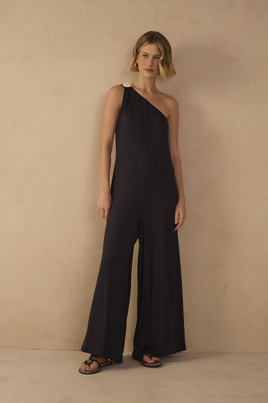 Jersey One-Shoulder Buckle Jumpsuit