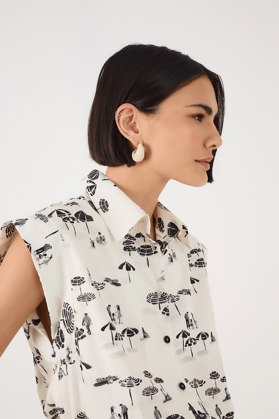 Off-White Areia Collared Buttoned Side Pockets Romper