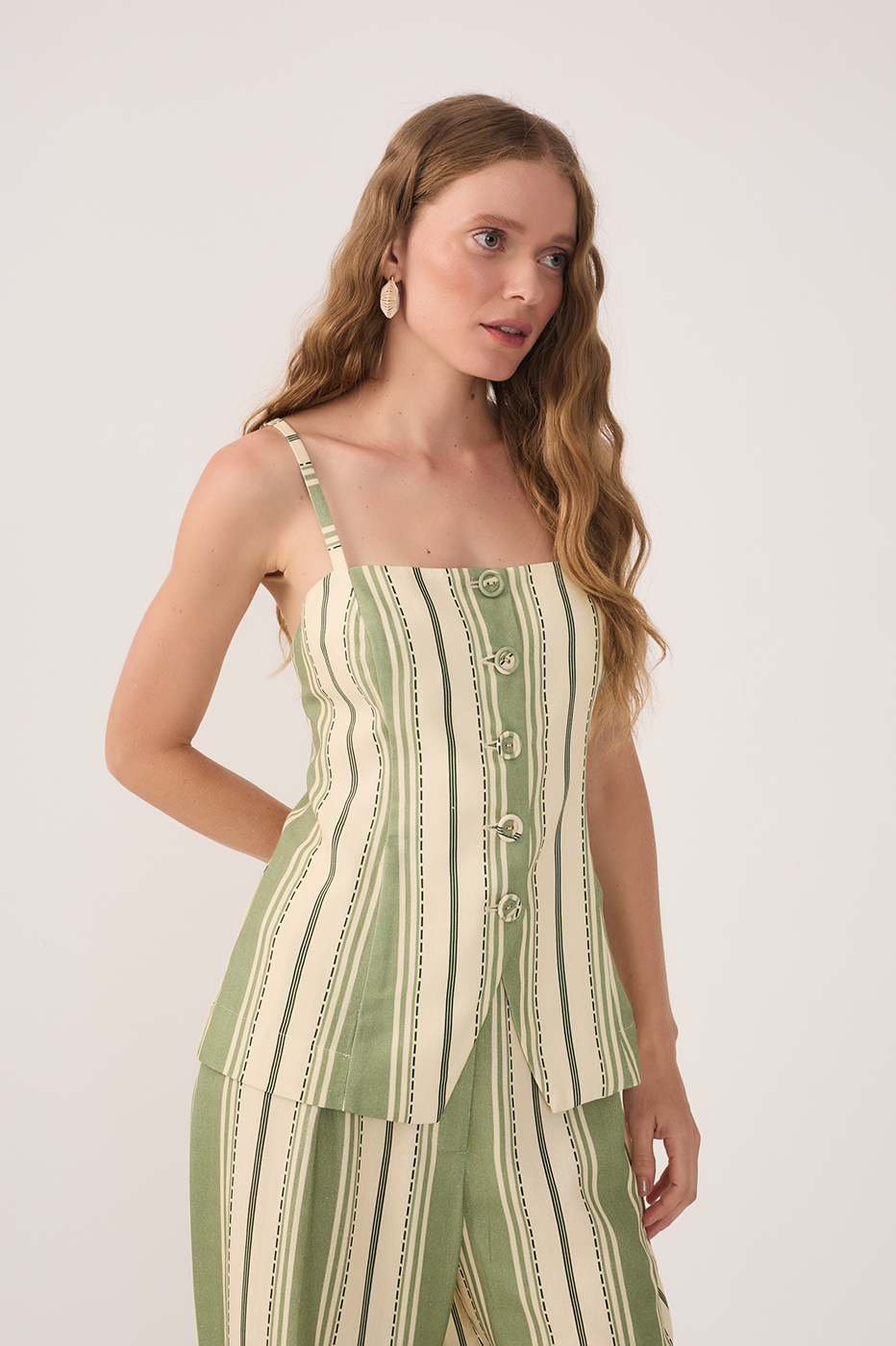 Descanso Verde Print Linen Vest_2