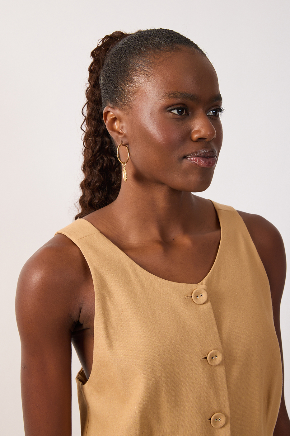 Back Ties Buttoned Sleeveless Vest_4