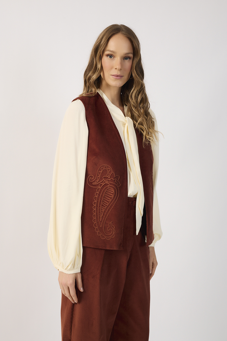 Corduroy Velvet Vest_3