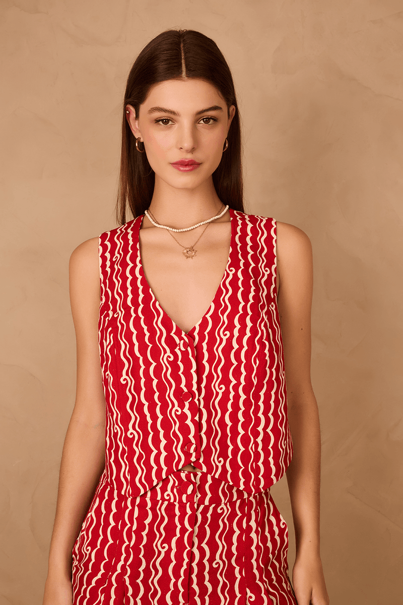Red Atlantica Buttoned Sleeveless Vest_1