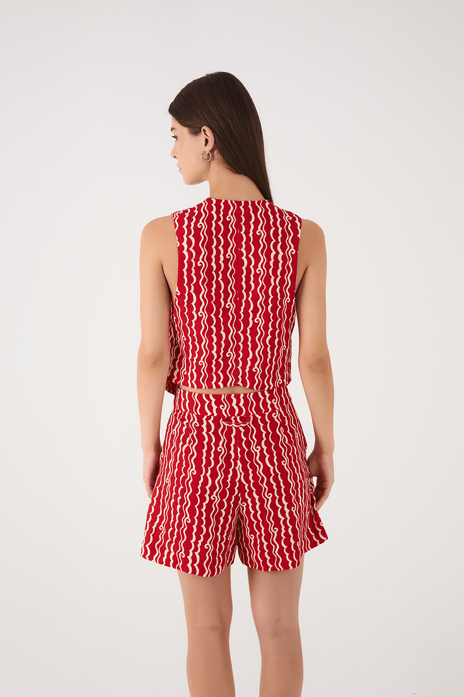 Red Atlantica Buttoned Sleeveless Vest