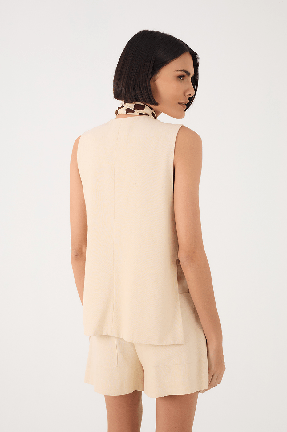 Off-White Plunging Neck Buttoned Side Buckle Linen Vest
