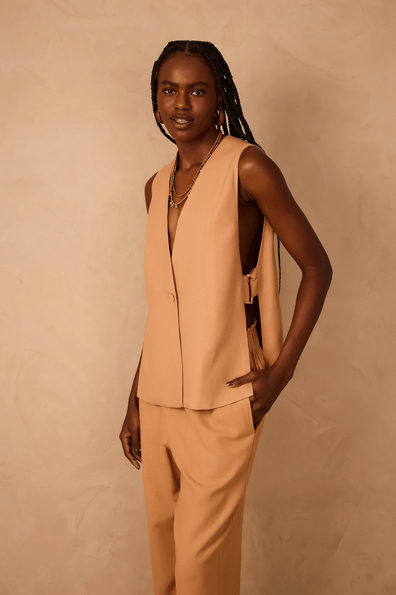 Beige Leme Plunging Neck Buttoned Side Buckle Linen Vest_1