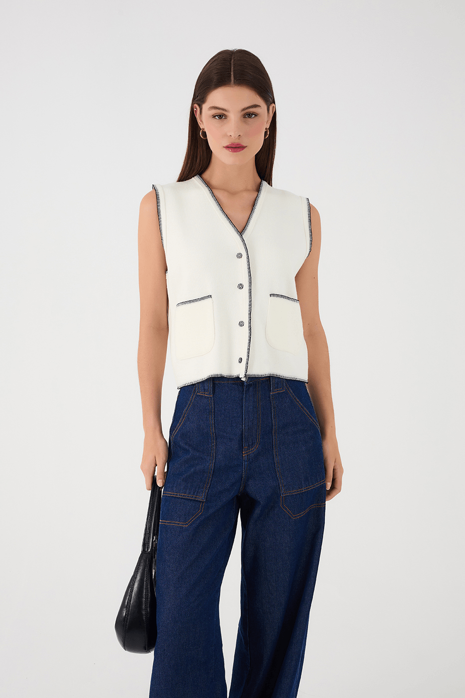 Off-White Buttoned Sleeveless Pockets Tricot Vest