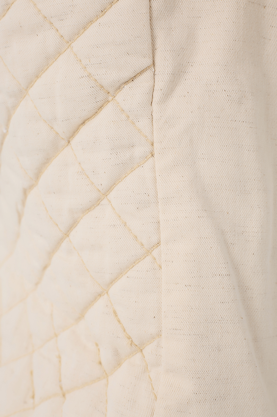 Off-White Buttoned Sleeveless Quilted Linen Twill Vest