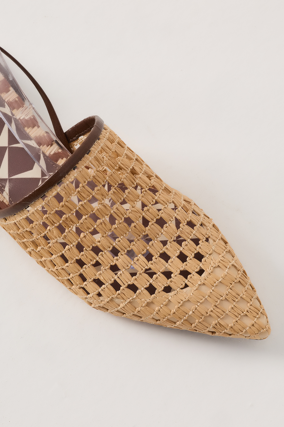 Straw Mule