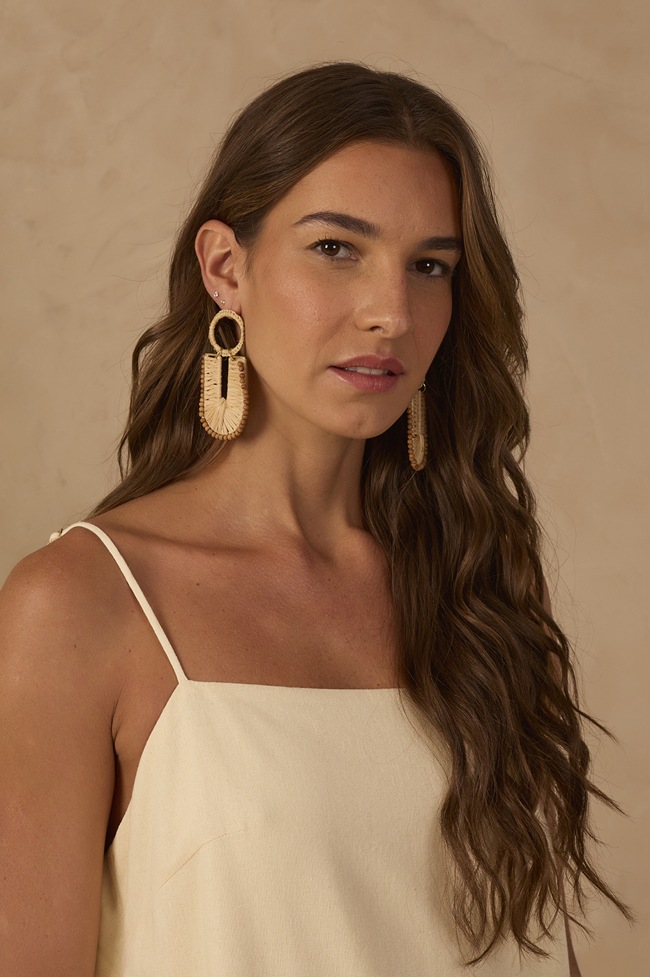 Beige Summery Straw Earrings_1