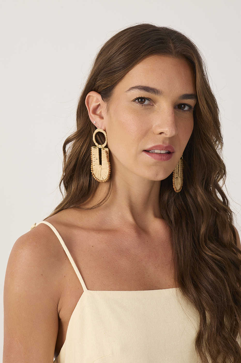 Beige Summery Straw Earrings_2