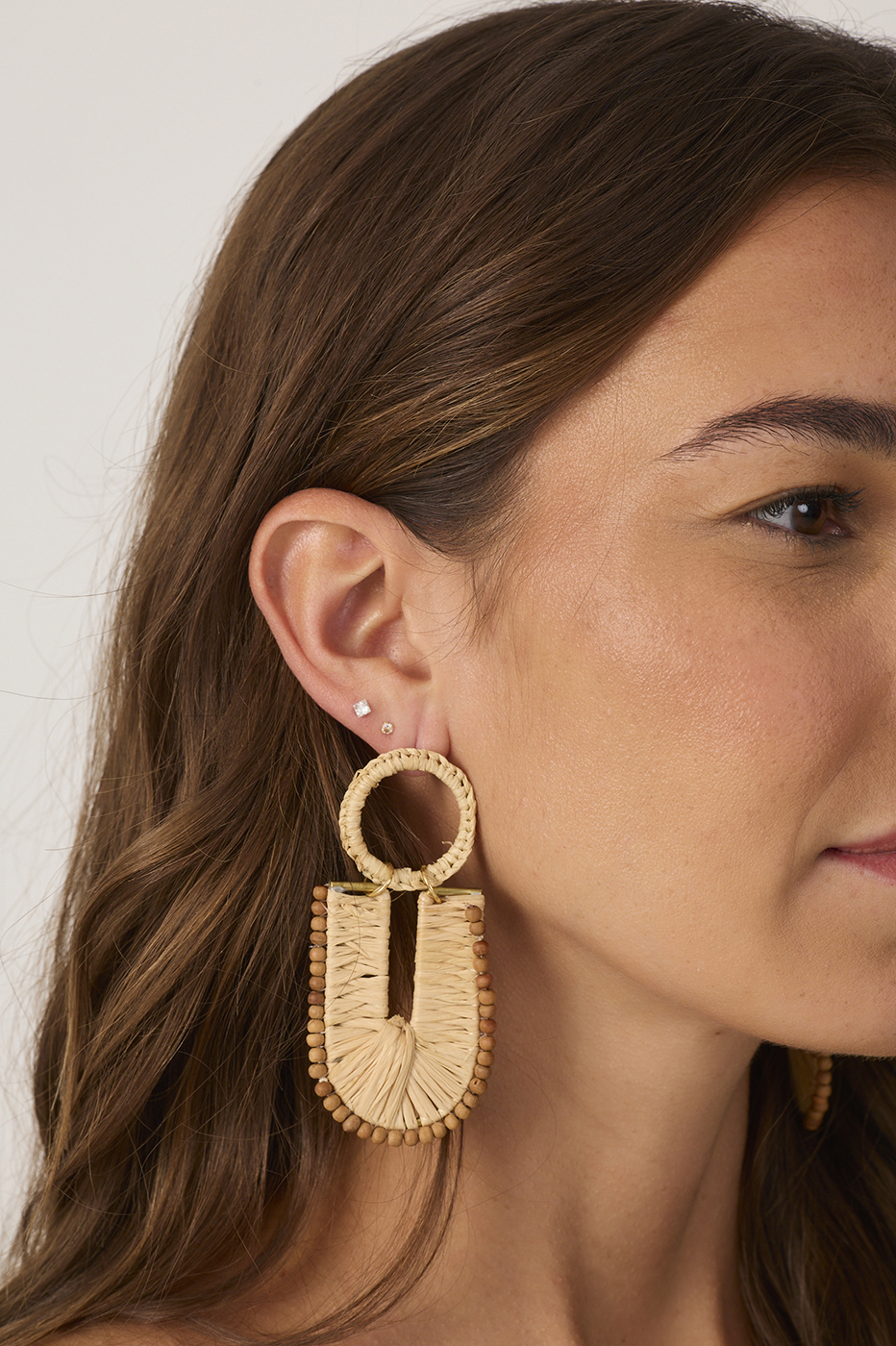 Beige Summery Straw Earrings_3