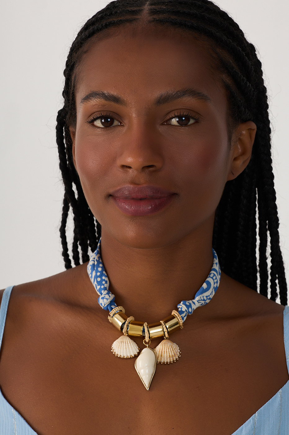 Serene Sky Scarf Necklace_3