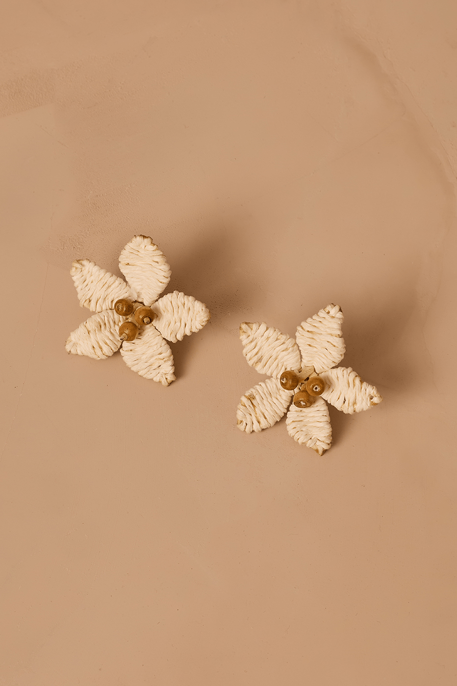 Hibiscus Straw Post Back Earrings