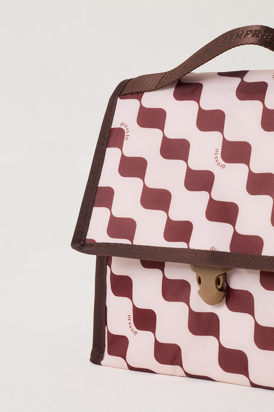 Brown Bossa Nova Handle Strap Insulated Lunch Bag_4