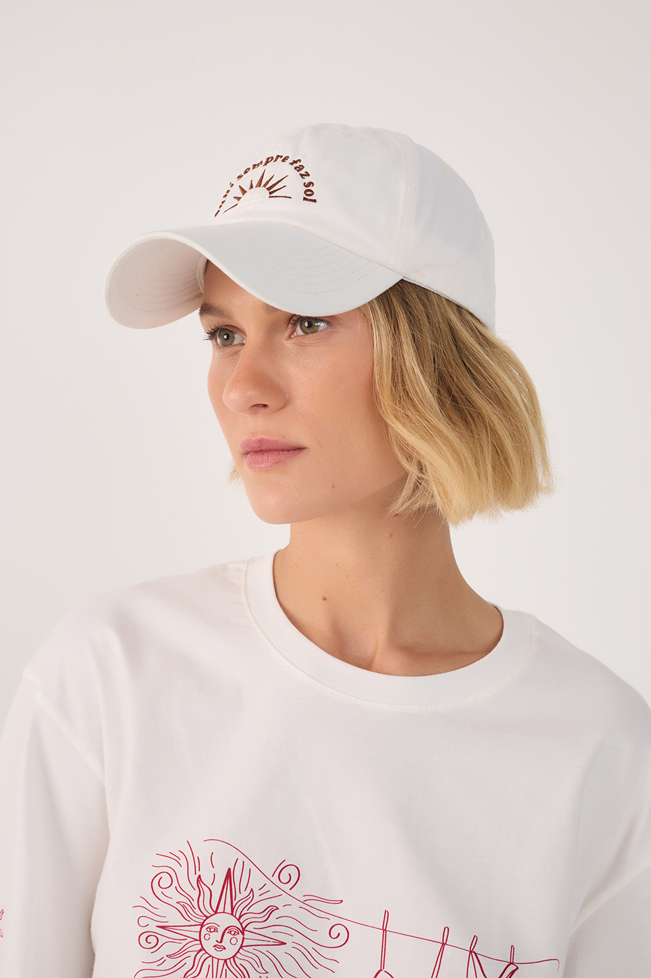 Twill "Here it's Always Sunny" Cap