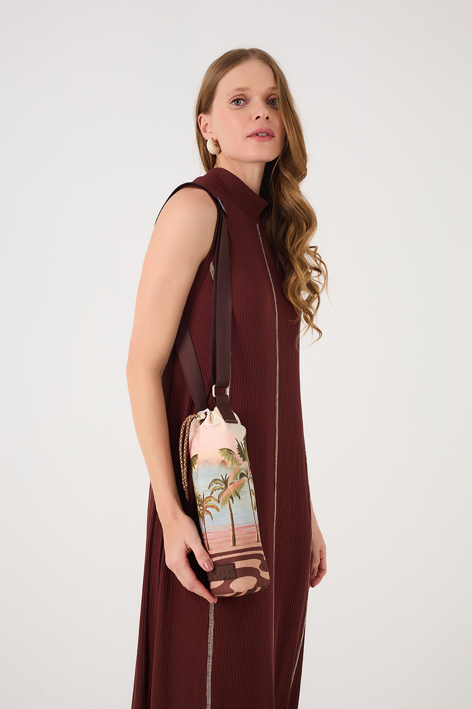 Multicolor Fim De Tarde Crossbody Wine Bag