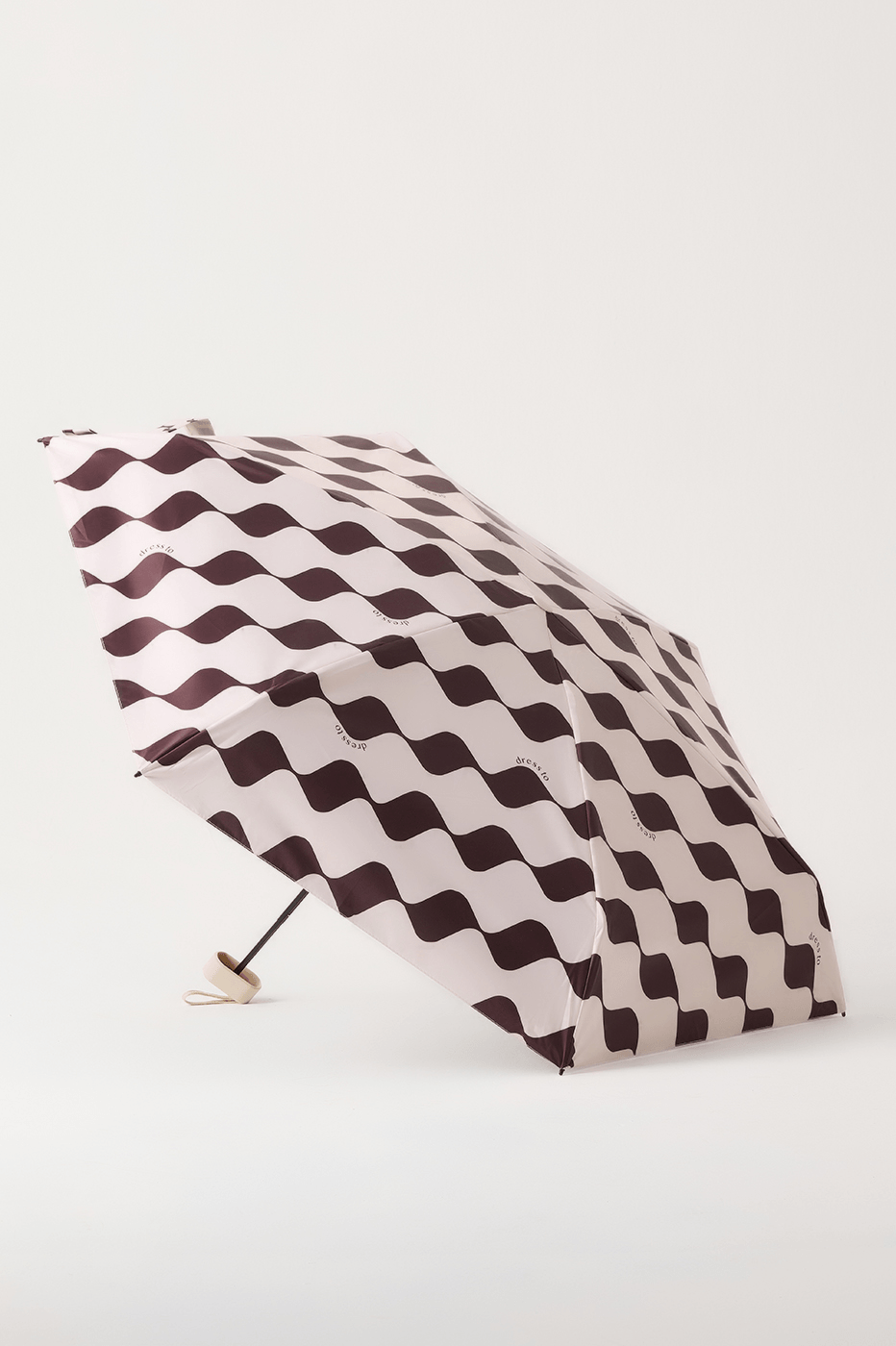 Brown Bossa Nova Compact Umbrella