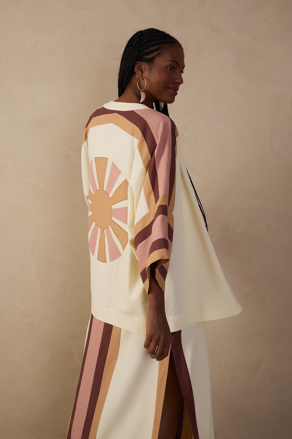 Multicolor Embroidered Open Linen Kimono_1